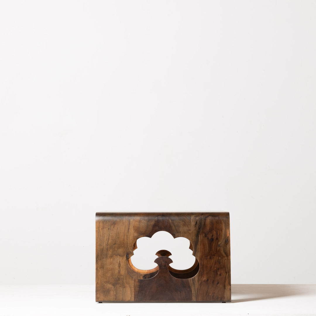 Rectangle Stand No. 15