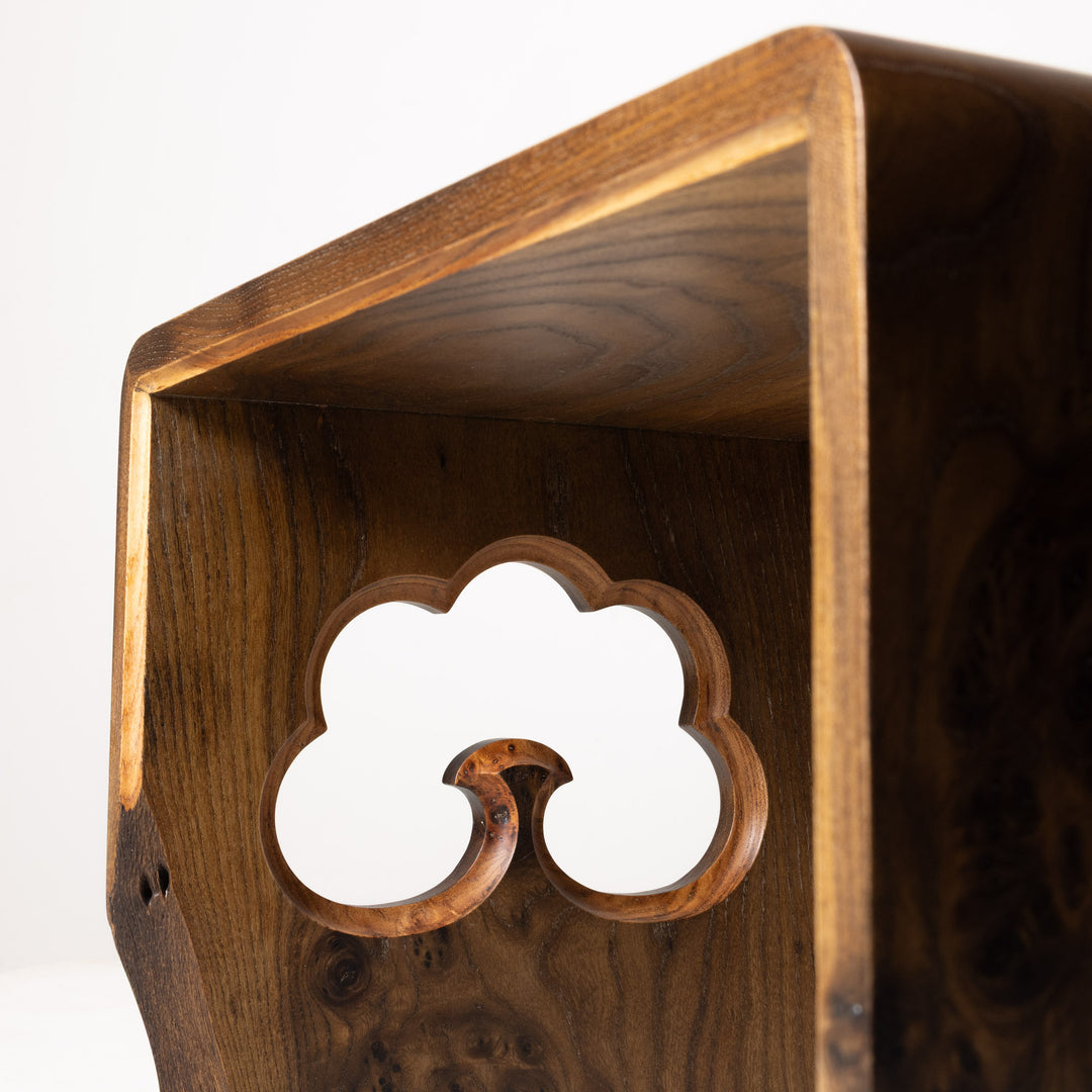 Rectangle Stand No. 16